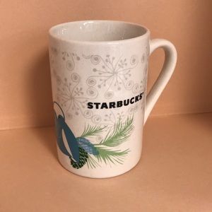 Starbucks 2011 Holiday Turtle Dove, Pinecones, &‎ Snowflakes 10 oz Mug